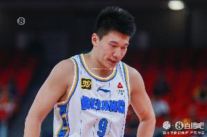 leyucom官网登录入口-上场就是拼！雷蒙三分4中2贡献8分4板2助&amp;拼下3前场板 末节6犯