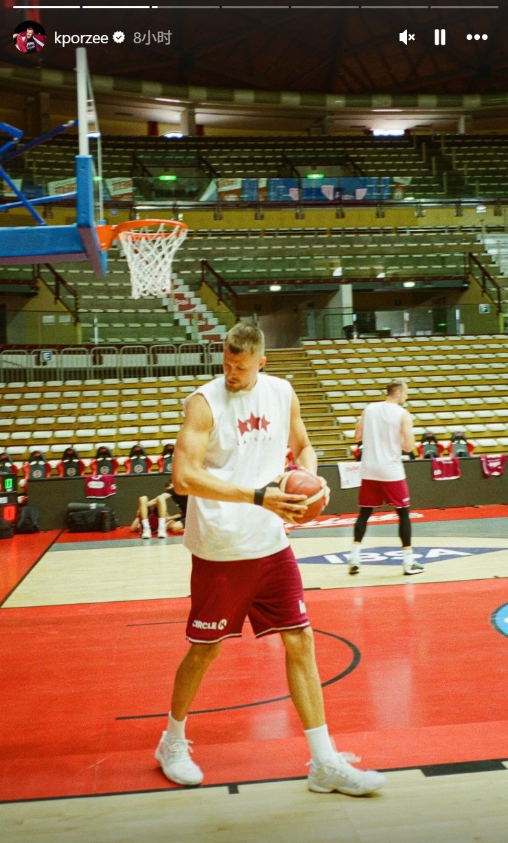 乐鱼app官方下载入口-变壮了？波尔津吉斯晒国家队训练 声称退役后要打MMA